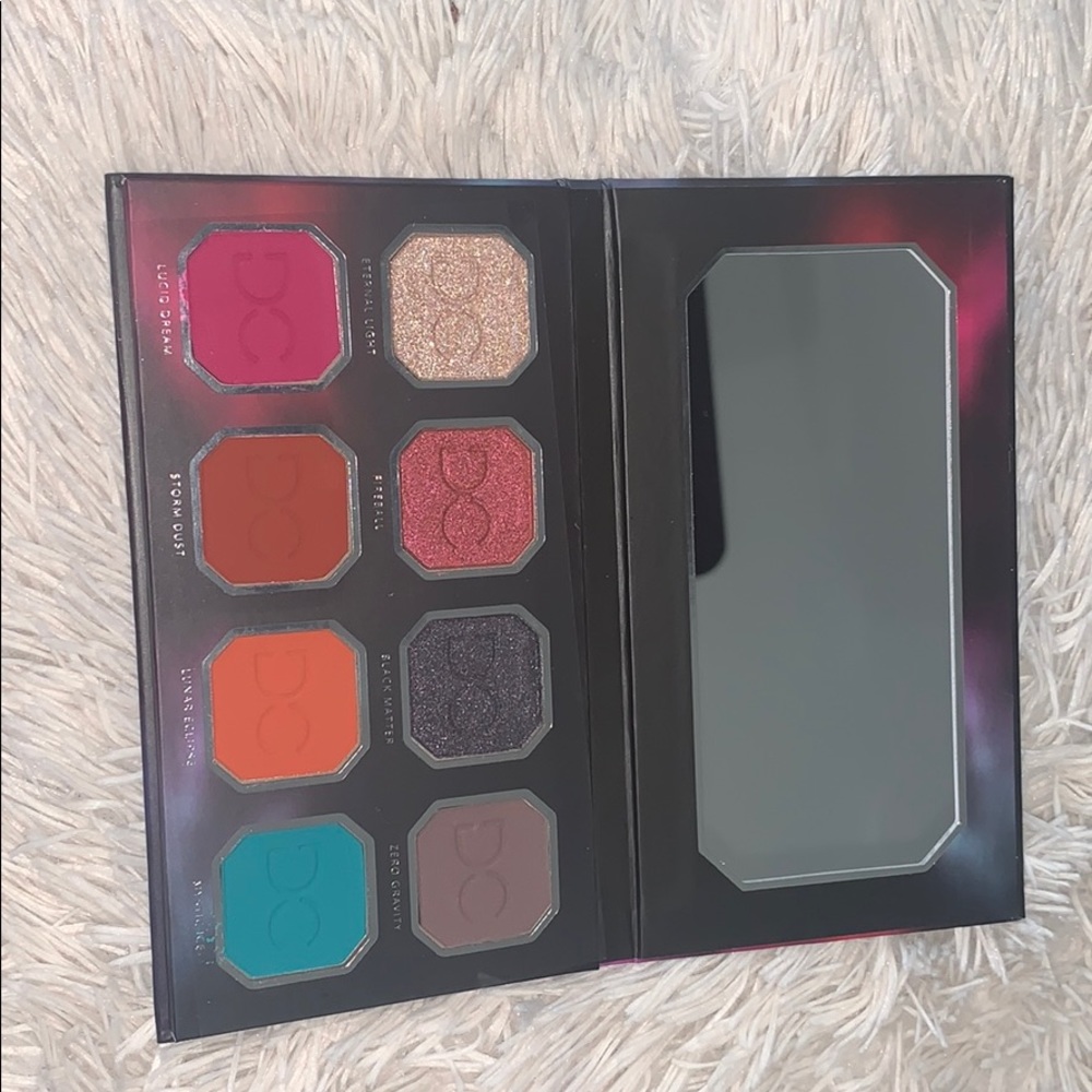Eyeshadow Palette